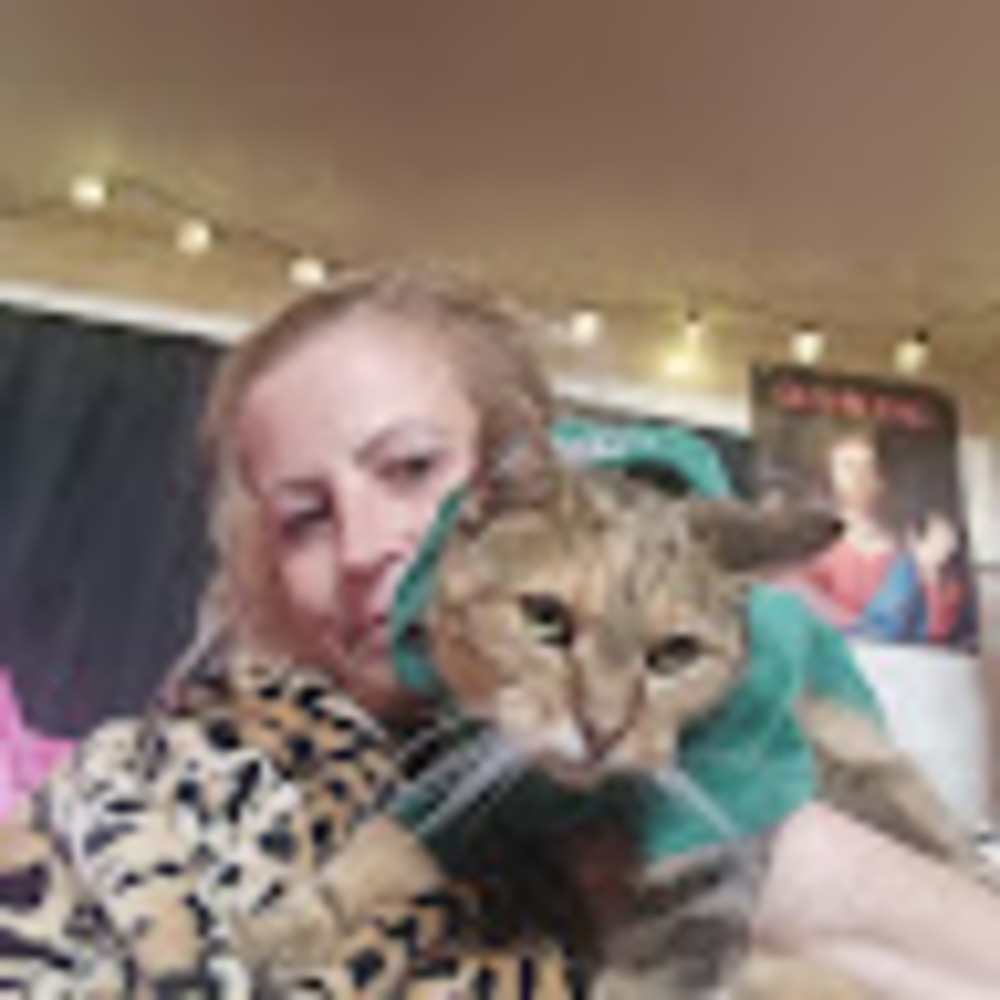 Meet your Posher, Christina